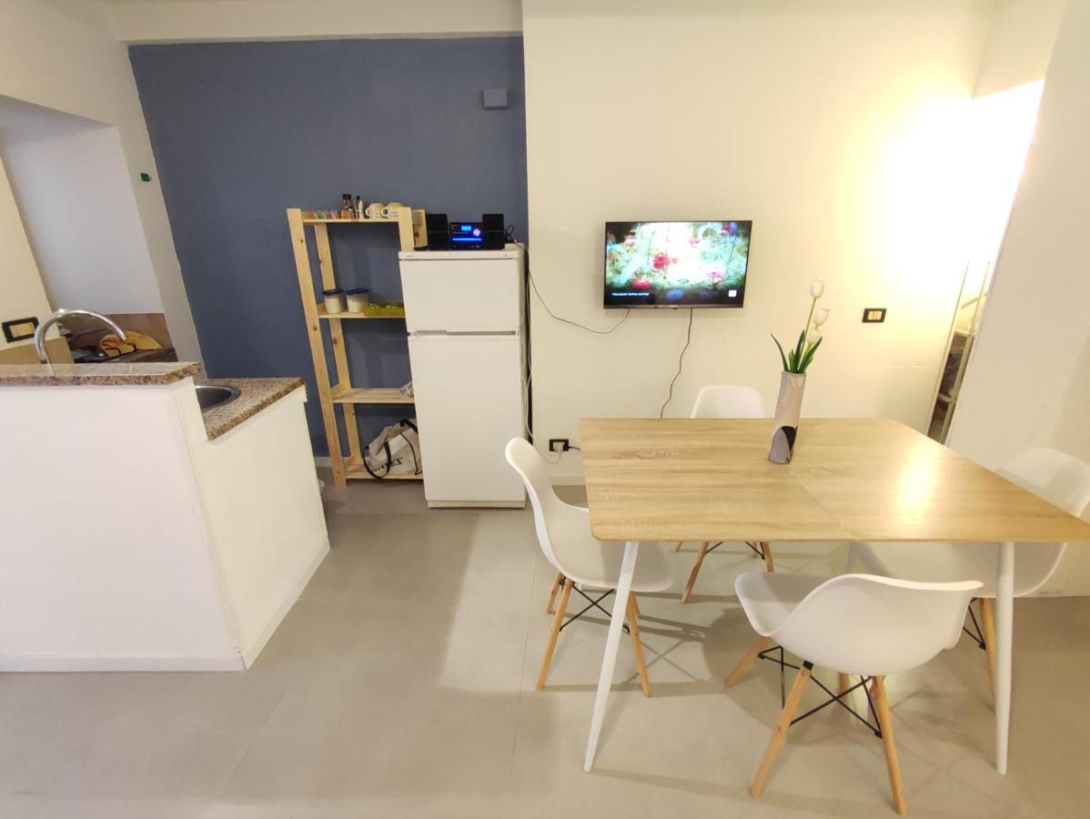 Loft Con Cortiletto - 100 Meters From The Beach Appartamento Cefalù Esterno foto